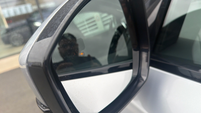 Jaguar E-Pace 1.5 P300e R-Dynamic HSE 5dr Auto Estate